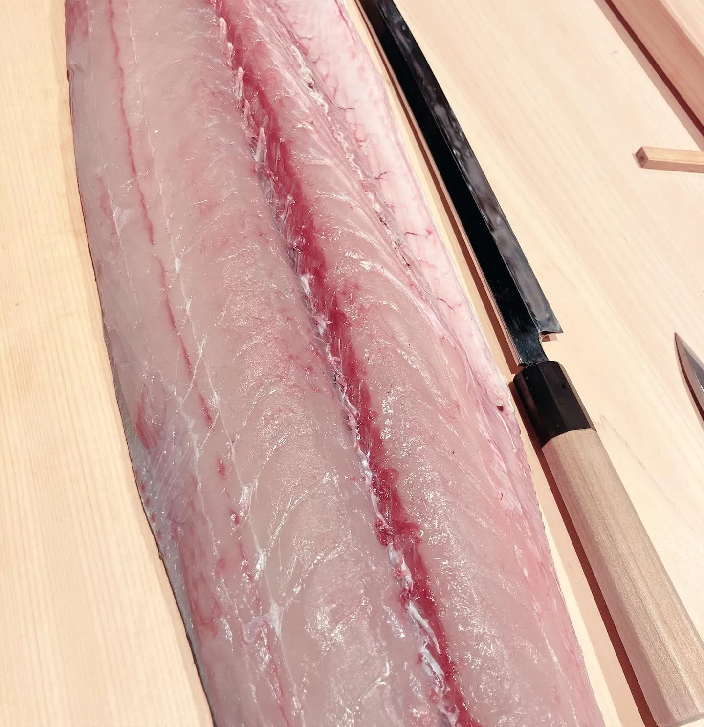 糸島鰆‼️春と書きますが寒い時期が脂があり美味しい魚です。